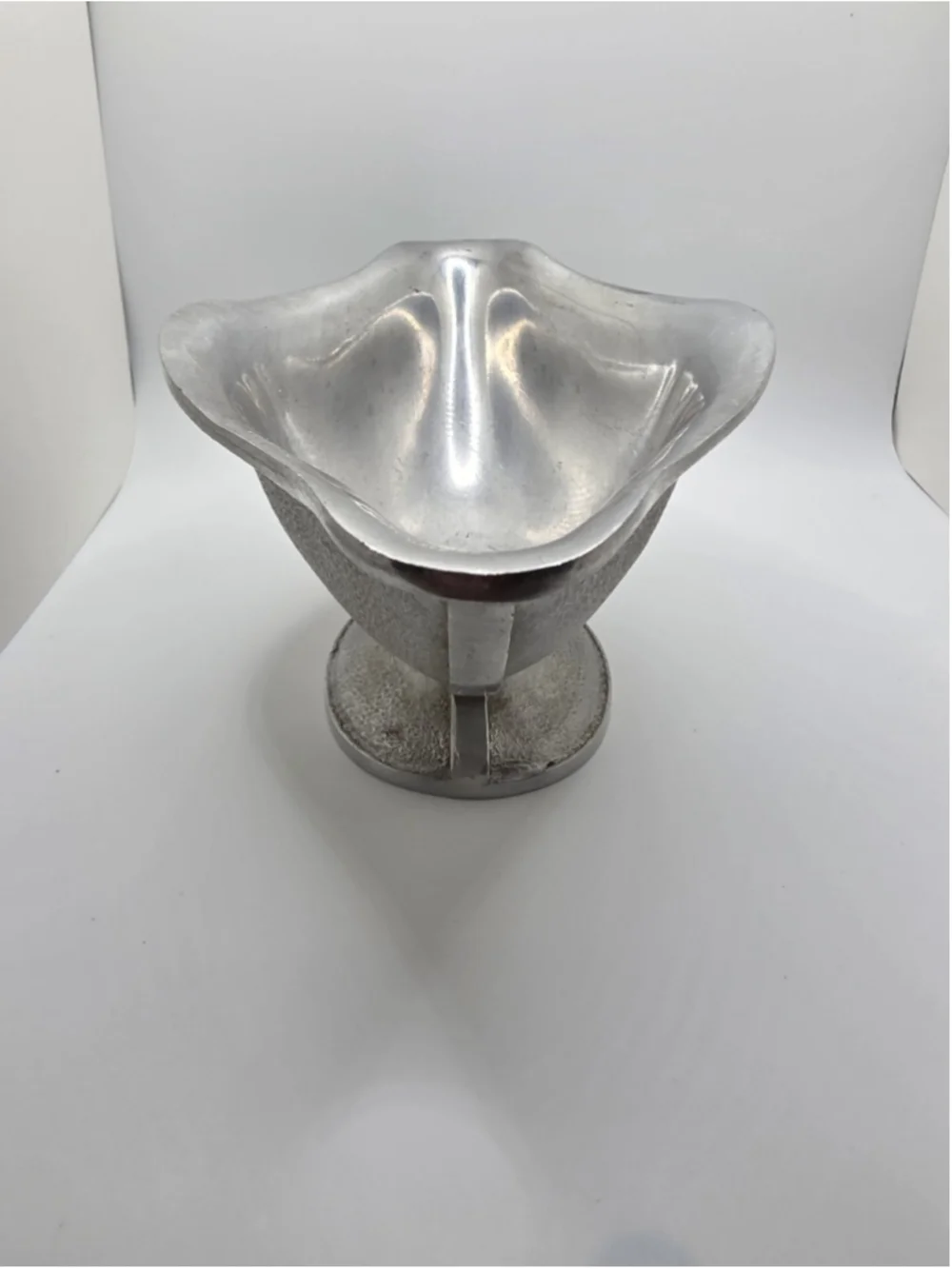 VTG Hammered Cast Aluminum Gravy Boat Pedestal Sauce Server Mid Century Modern